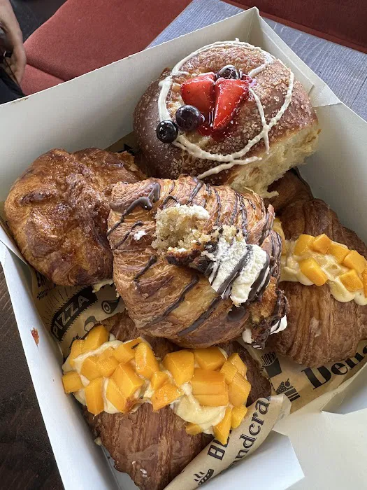 Pan Artesanal Bakery Picture 10