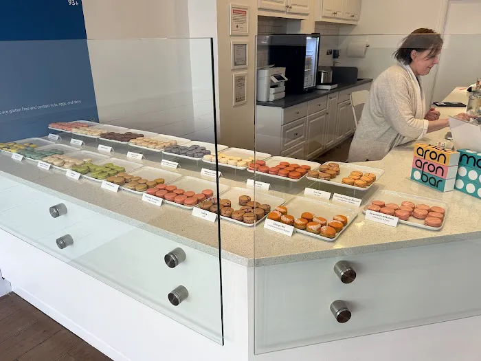 Macaron Bar Andersonville Picture 7