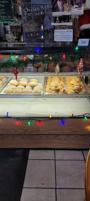 Isabella’s Bakery Picture 9