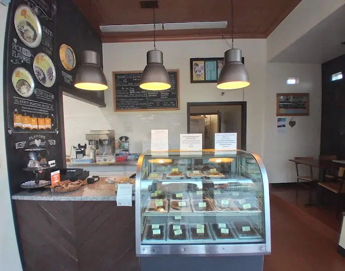 Silverland Bakery Picture 4