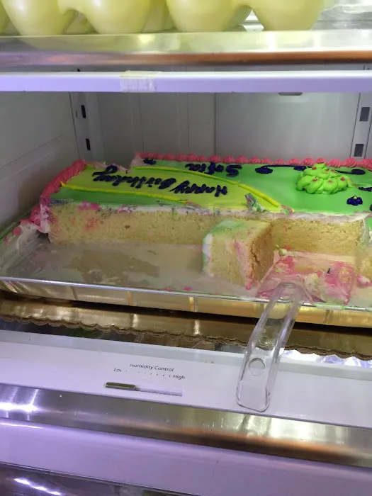 Jessica's Bakery Picture 5