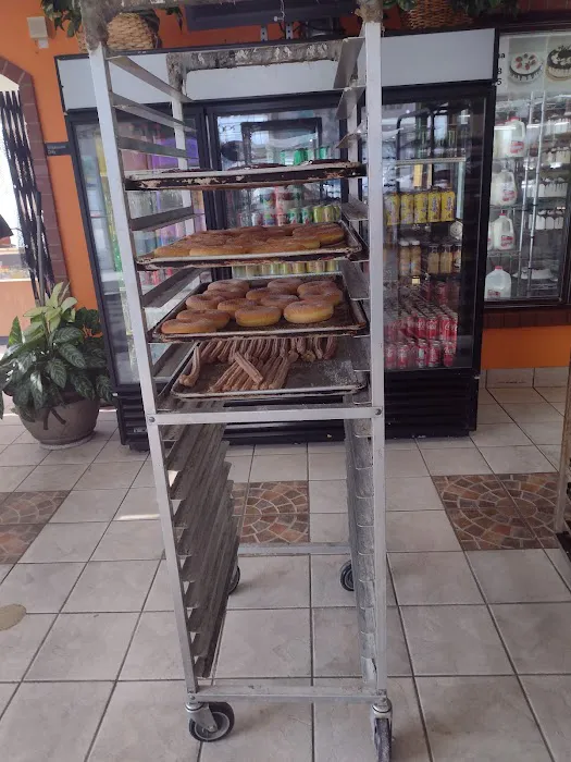 La Fiesta Bakery Picture 8