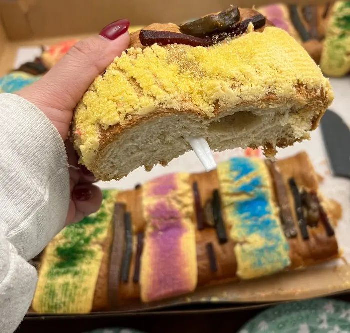 Grecia’s Bakery #2 Picture 3