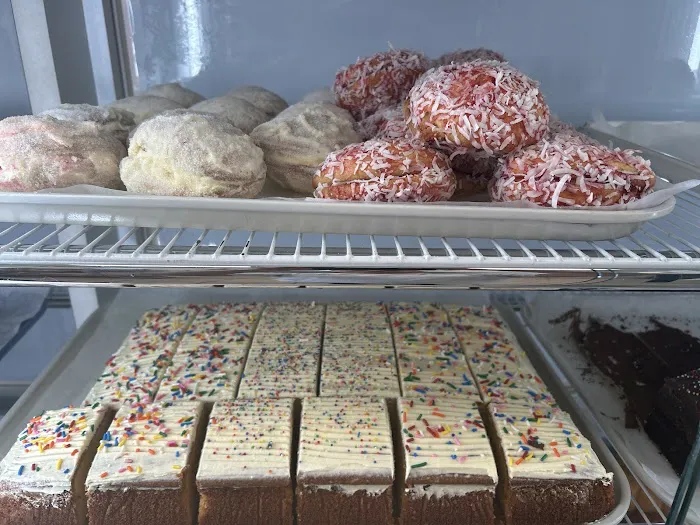 Grecia’s Bakery #2 Picture 2