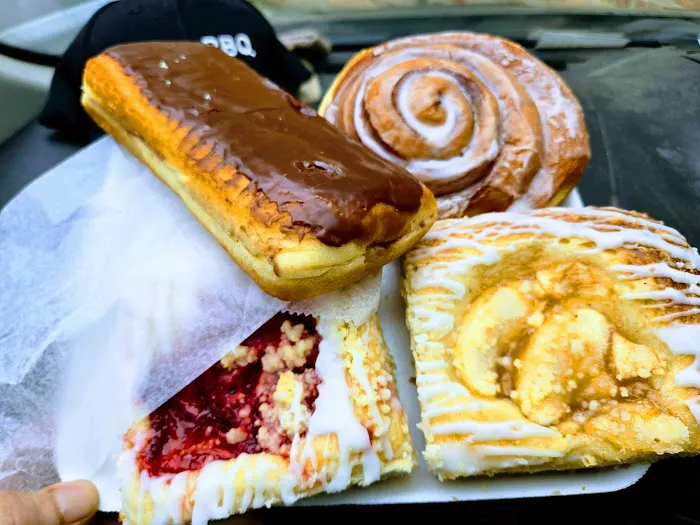 Pticek’s & Son Bakery Picture 2