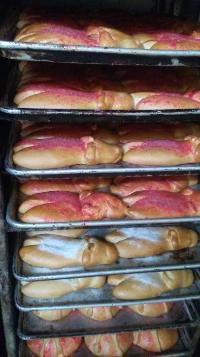 Pineda's Bakery Picture 5