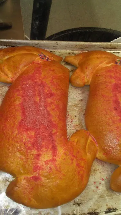 Pineda's Bakery Picture 6