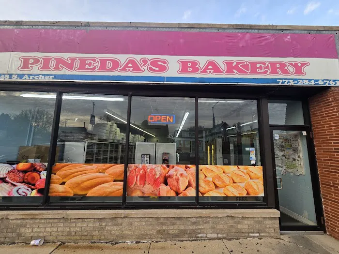 Pineda's Bakery Picture 7