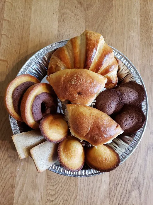 Sweet crepes and cakes Picture 4
