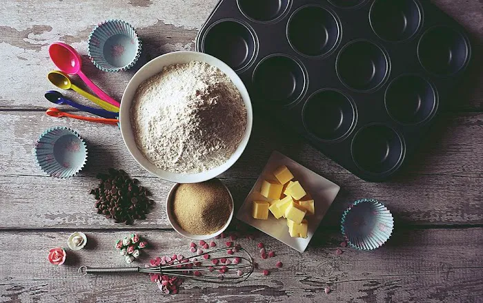 Sweet crepes and cakes Picture 3