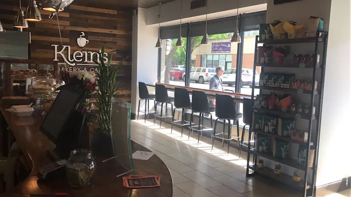 Klein's Bakery & Cafe (Buena Park) Picture 5