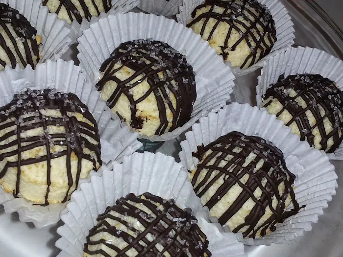 Hilary's Cookies Picture 6