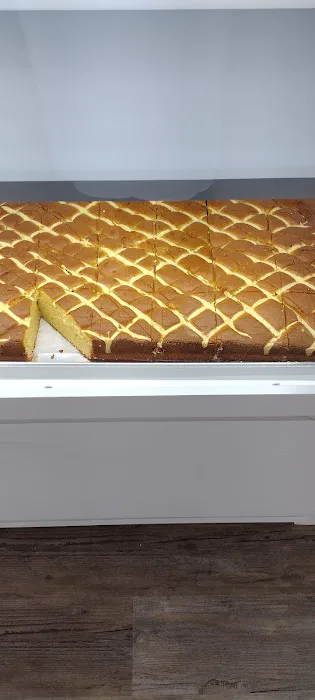 Panaderia la casa de paco Picture 2