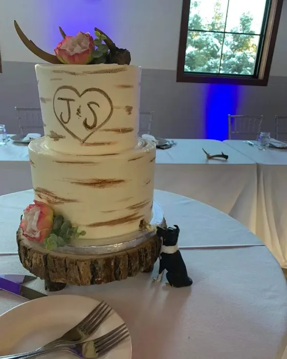 Sweet Retreat Cake Boutique Picture 10