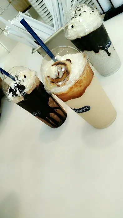 Cinnabon Picture 8