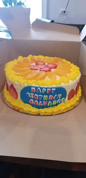 Leo's bakery Picture 8