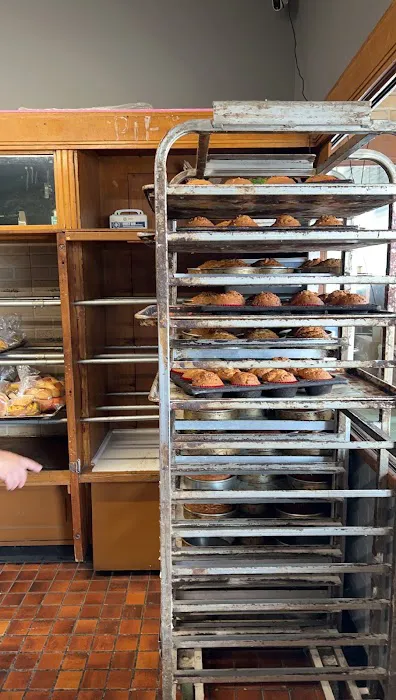 Le Popular Bakery Picture 5