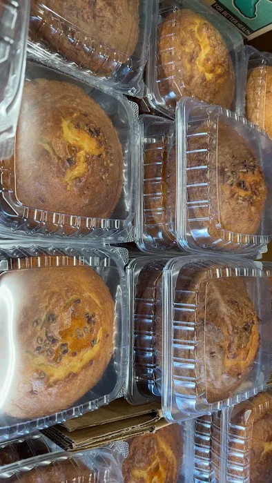 Le Popular Bakery Picture 4