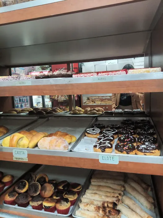 Nancy’s Bakery and Cakes Picture 7
