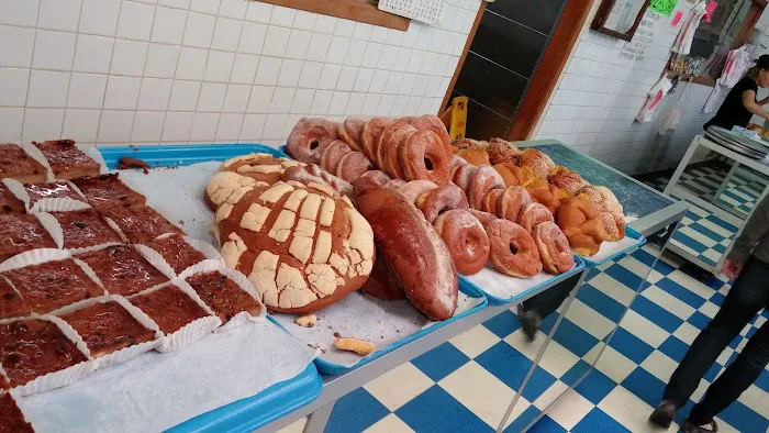 La Central Bakery Picture 4
