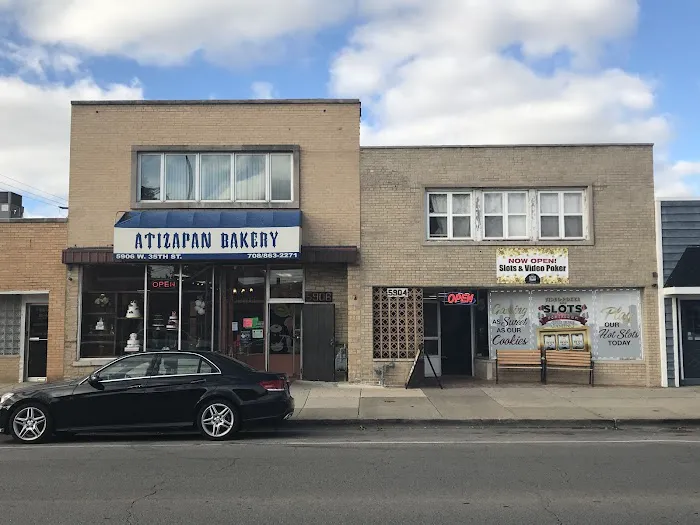 Atizapan Bakery and Gaming Cafe Picture 3
