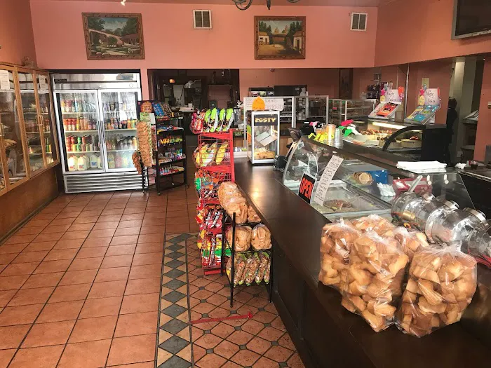 Atizapan Bakery and Gaming Cafe Picture 2