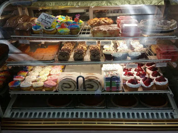 Laury's Bakery & Cake Picture 6