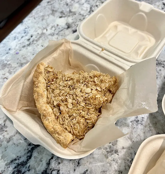 The Happy Apple Pie Shop Picture 8
