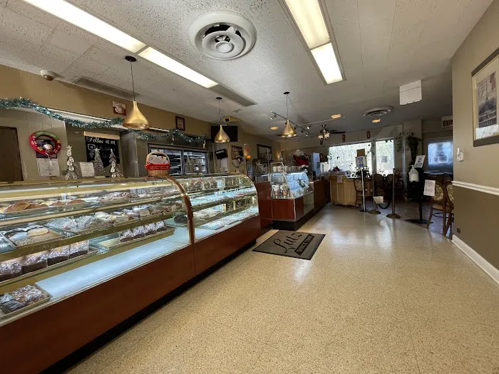 Lutz Bakery Picture 2