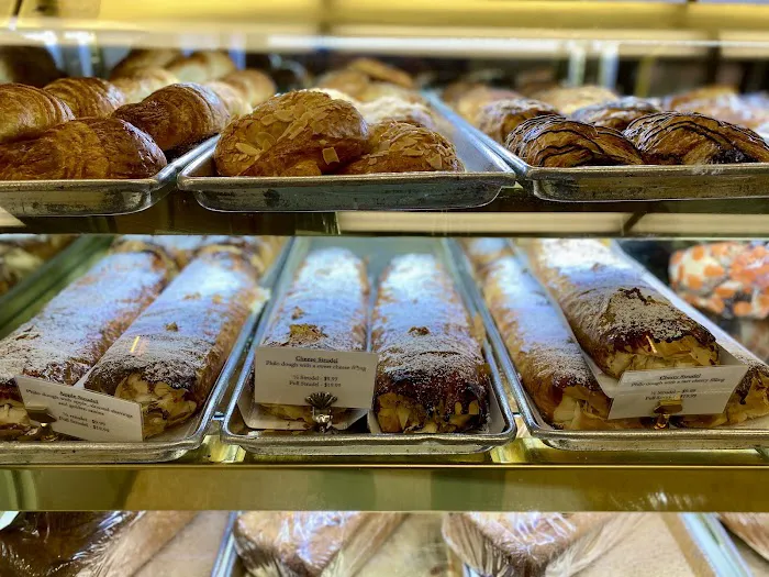 Lutz Bakery Picture 7