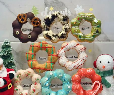 Mochii Donut North Center