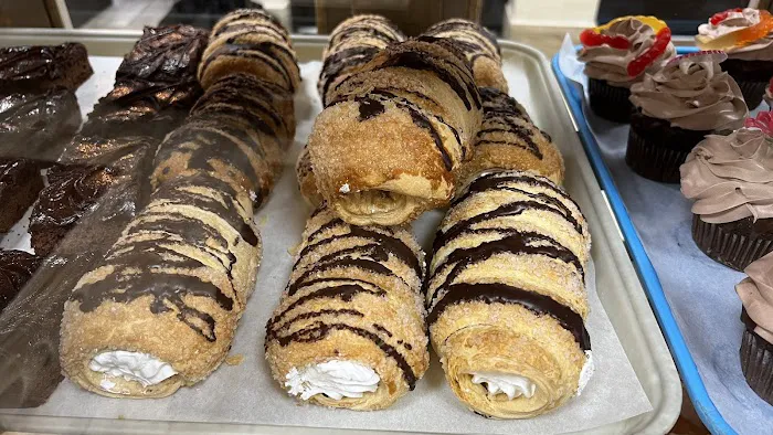Artemio's Bakery Picture 9