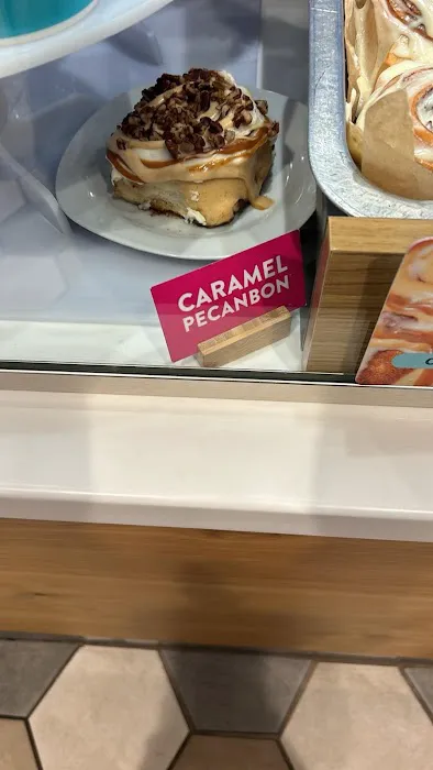 Cinnabon Picture 6