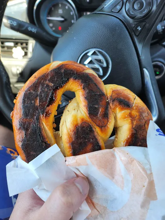 Auntie Anne's Picture 4