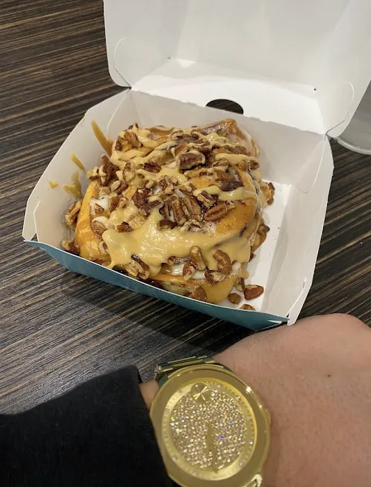 Cinnabon Picture 9