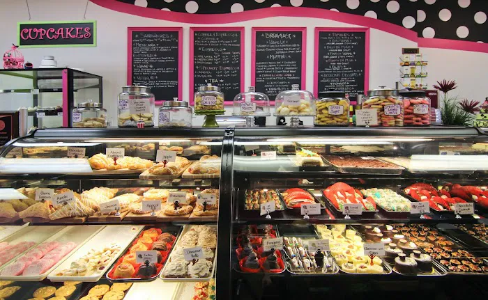 Aracely's Bakery Picture 3