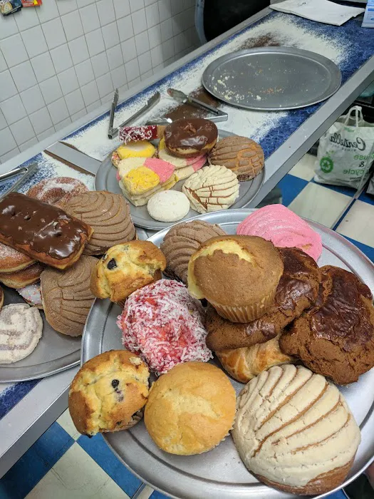 La Central Bakery Picture 6
