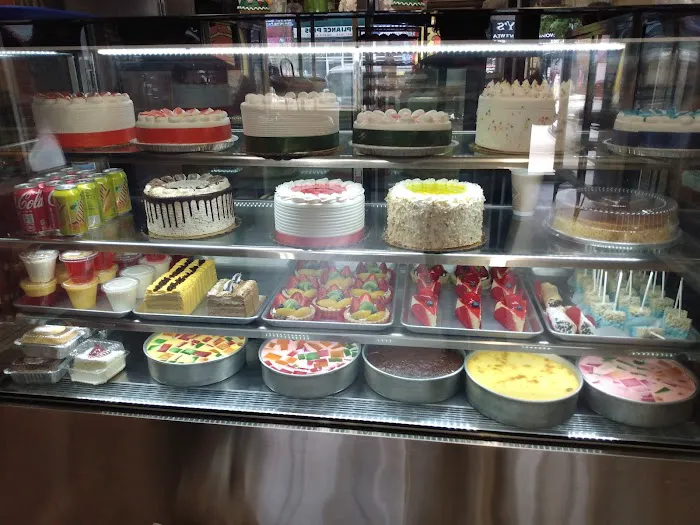 HERNANDEZ BAKERY SWEET CREATIONS INC. Picture 8