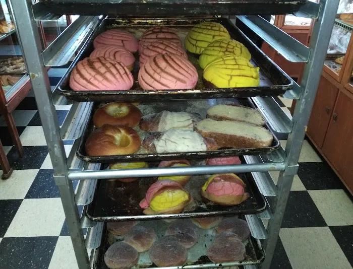 El Original Acambaro Bakery Picture 6