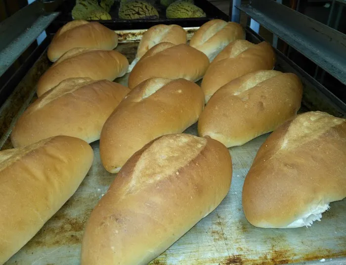 El Original Acambaro Bakery Picture 7
