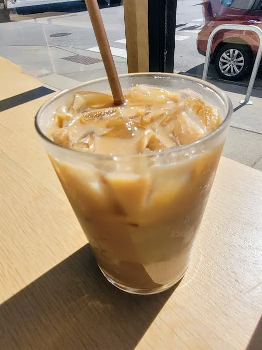 Loba Pastry + Coffee Picture 7