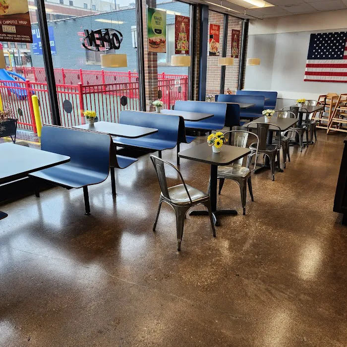 Great American Bagel-Free parking Picture 5