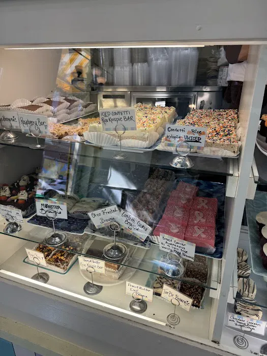 Sweet Mandy B's Bakery Picture 4