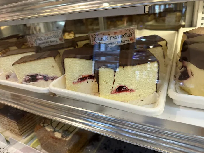 Ann's Bakery & Deli Picture 8