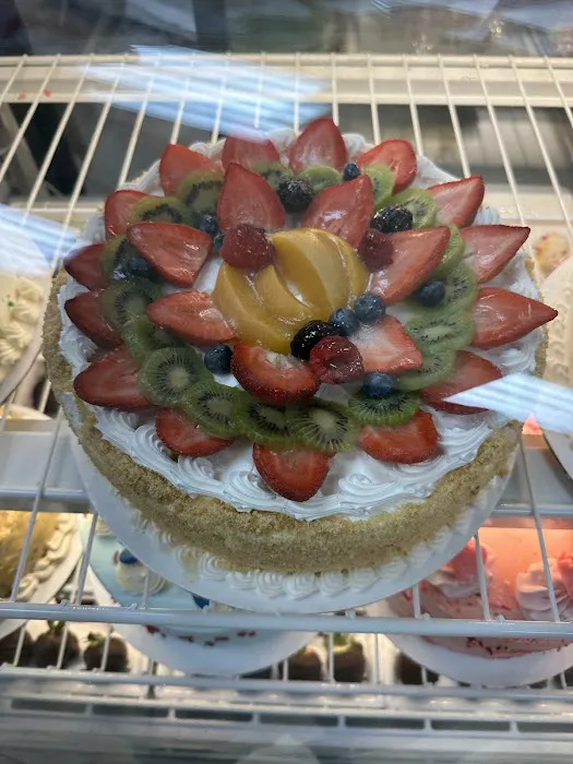 Pierre's Bakery Chicago Picture 6