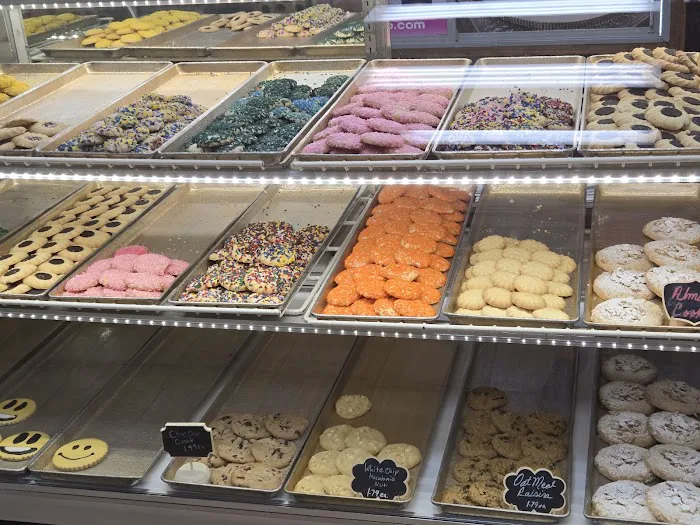 Pierre's Bakery Chicago Picture 7