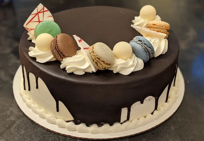Pierre's Bakery Chicago Picture 1