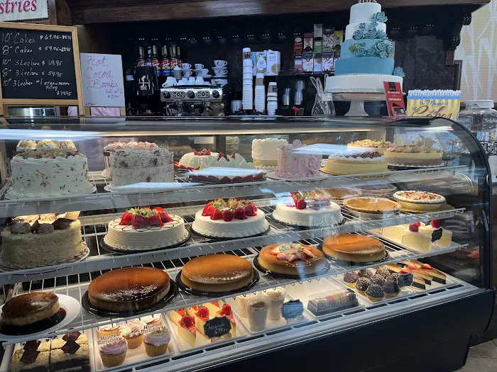 Pierre's Bakery Chicago Picture 4