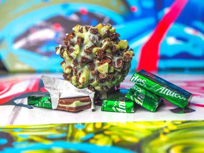 Cakeball Pops by West Town Bakery Picture 6
