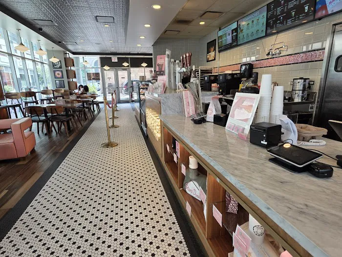 Stan's Donuts & Coffee Picture 4
